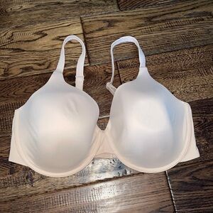 SKIMS 38DD Cream Bra
